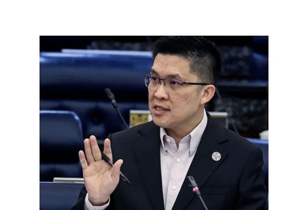 教育部副部长黄家和。