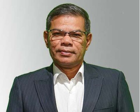 ●内政部长赛弗丁。