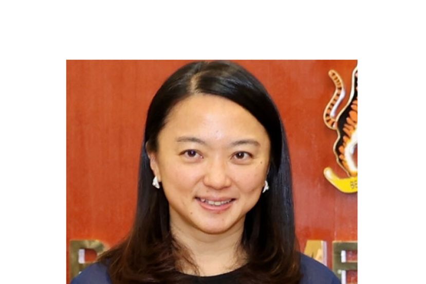 青体部长杨巧双。