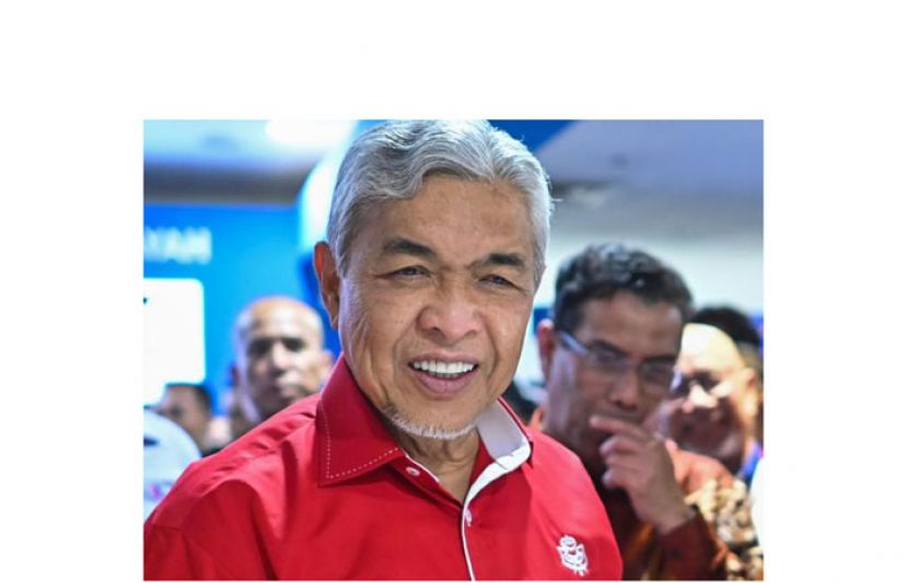 拿督斯里阿末扎希。