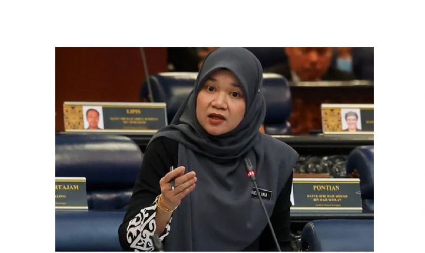 教育部长法迪娜。