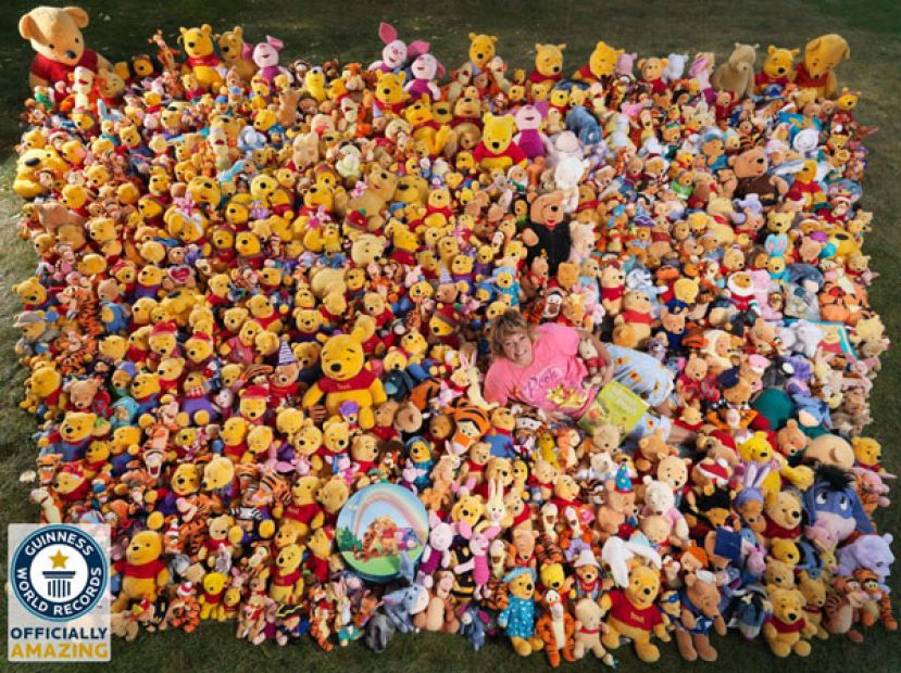 小熊维尼狂粉霍夫曼拥2.3万件周边。