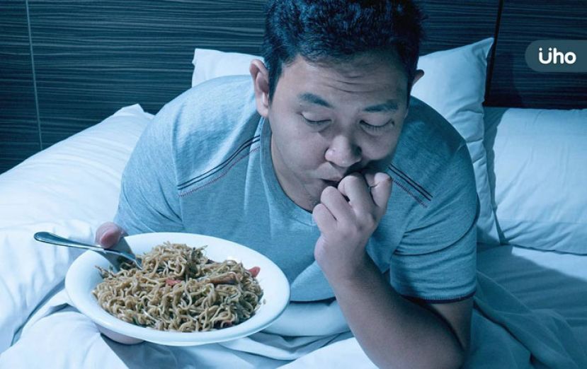 当心睡不饱让你假性饥饿　医：难抗拒高脂肪高碳水食物
