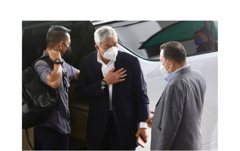 UKSB前经理法庭爆料：曾给多名政治领袖近千万献金