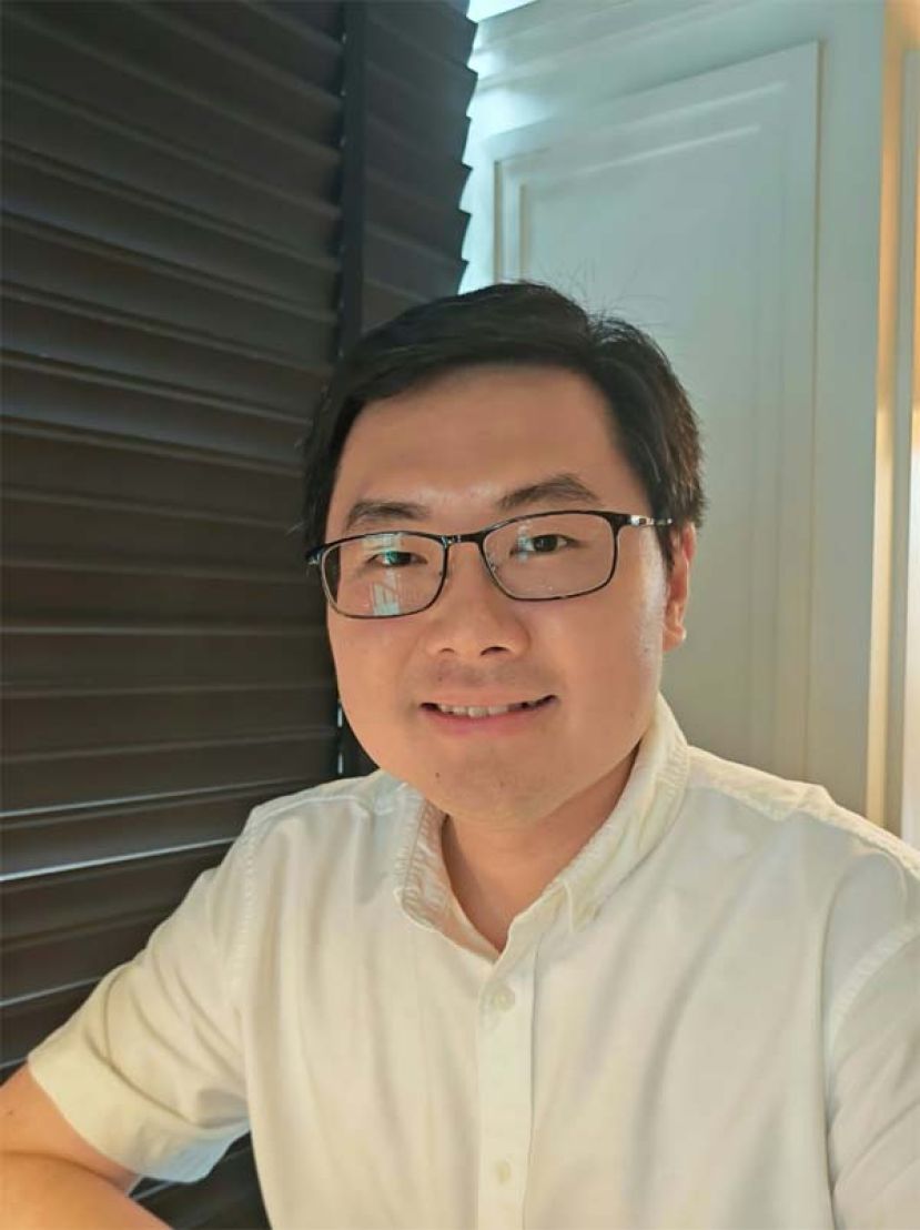 砂人联党古晋支部代秘书兼青年团团长黄笃荣。