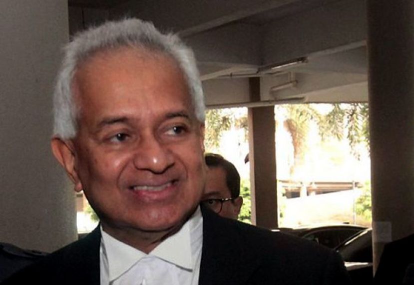  总检察长丹斯里汤米汤姆斯。