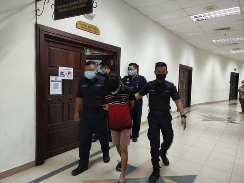 搞大未成年继女肚皮的男子一摄。