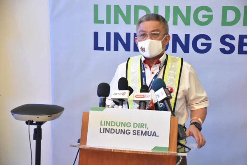 卫生部长拿督斯里阿汉巴巴。