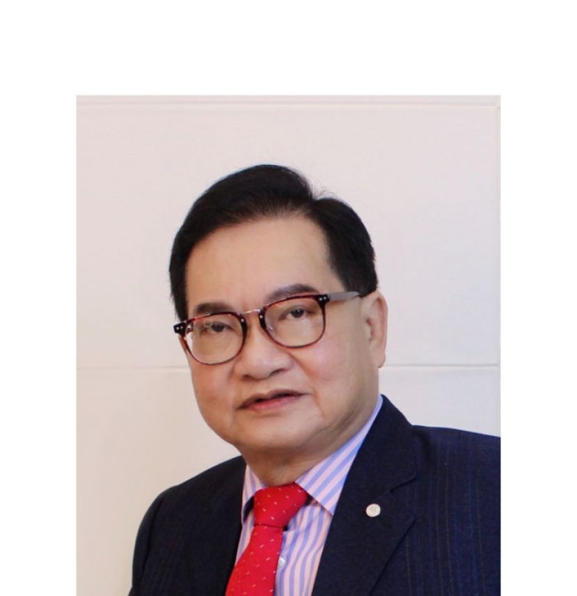 斯木省华总会长兼成邦江中华总商会会长拿督吴标生博士.