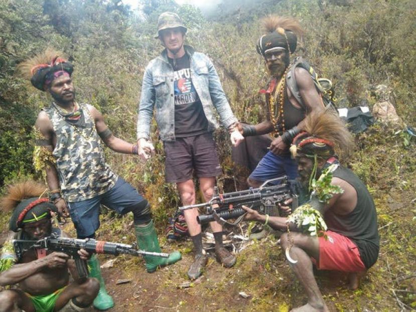纽西兰37岁机师梅滕斯遭印尼巴布亚地区分离主义武装分子劫为人质。