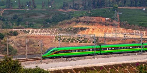 中寮铁路北京至永珍，首列火车周一出发。