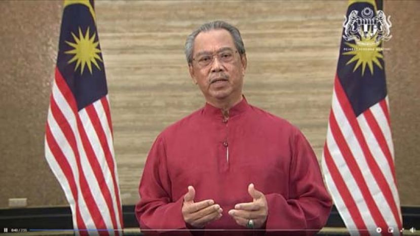 首相丹斯里慕尤丁。