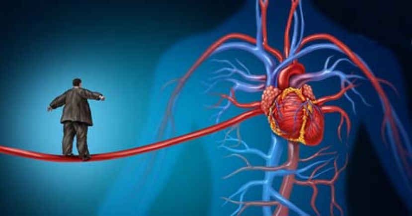 喉咙卡卡就医　竟验出心脏长肿瘤