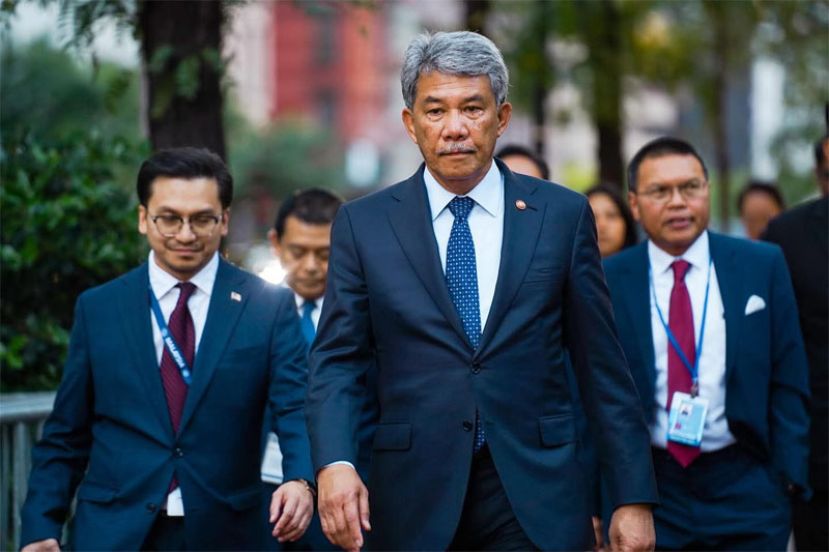外长率团赴马尼拉 出席马菲联委会议