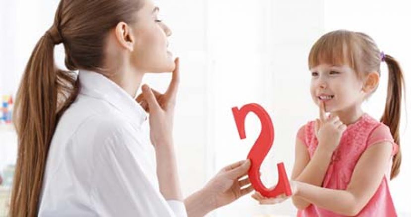 戴口罩惹的祸？ 幼童学语哥哥变颗颗