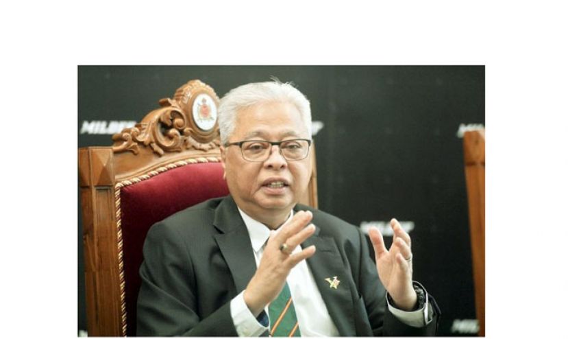 首相拿督斯里依斯迈沙比里。