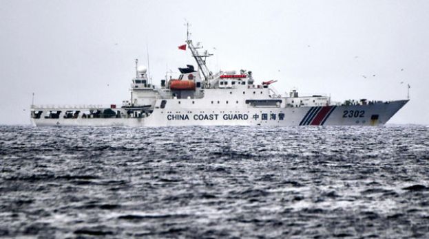 中国海警船航行至与那国岛南方海域。