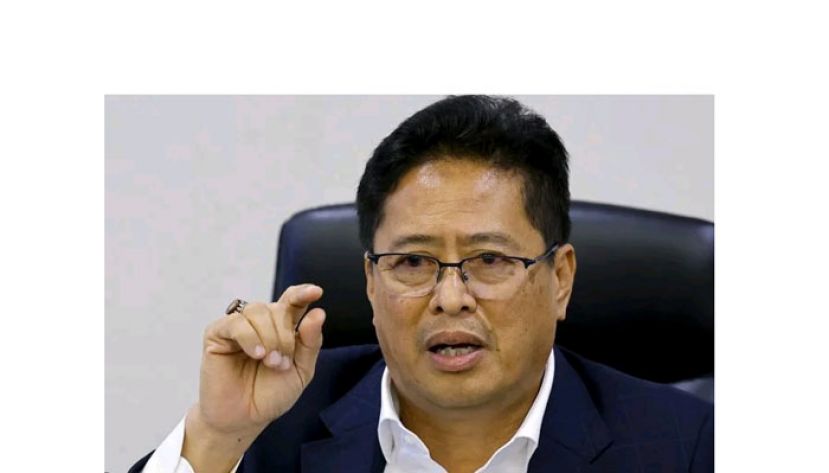 丹斯里阿占巴基。