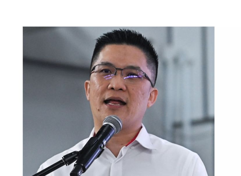 教育部副部长黄家和。