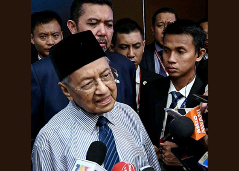 首相敦马哈迪向媒体发表谈话。  &nbsp;