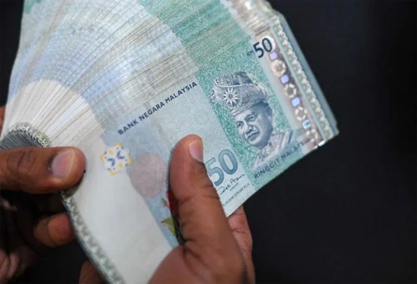 政府拒以最终薪资支付退休金 退休公务员419布城集会