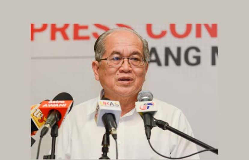副首长拿督阿玛道格拉斯。