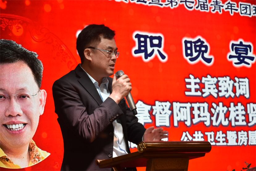 巴达旺市议会主席陈开。