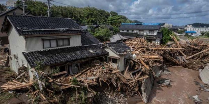 日本石川县暴雨成灾，6死10失踪。