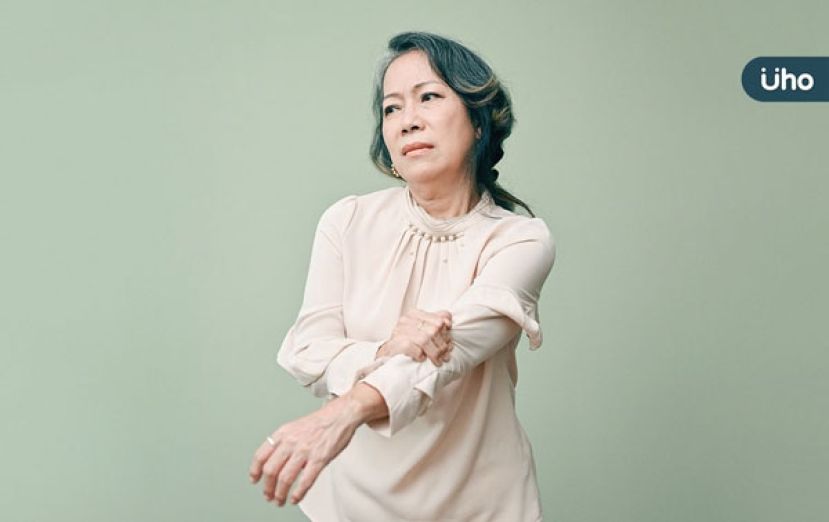 手举不起来竟是免疫疾病　多发性肌炎好发于中年女性