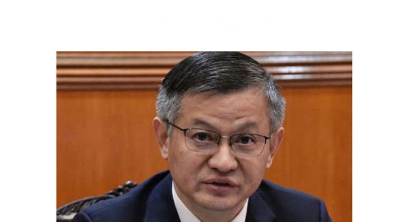 中国驻马大使馆公使郑学方。