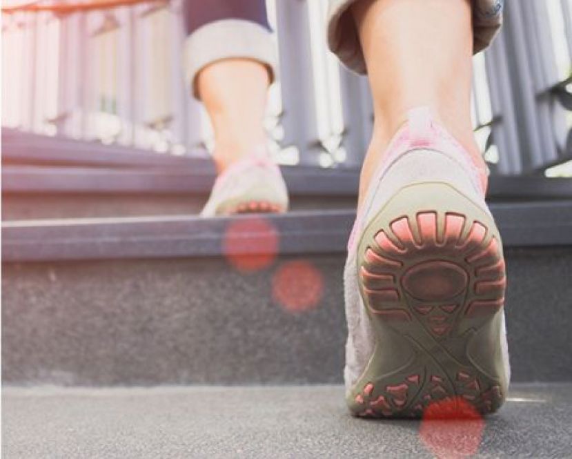 无法一分钟走50阶 恐有低肺阻塞风险