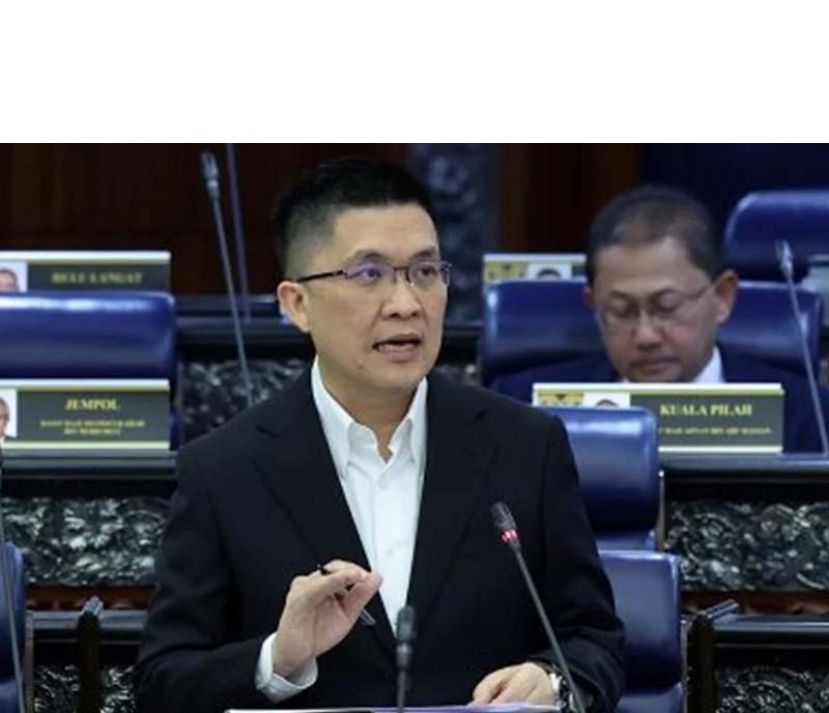 教育部副部长黄家和。