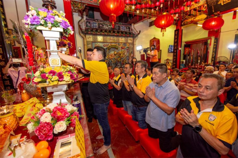 上帝庙九月初九祀典档案图。