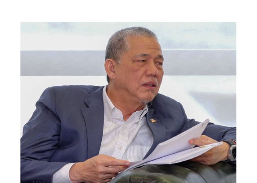 副首相拿督斯里法迪拉。