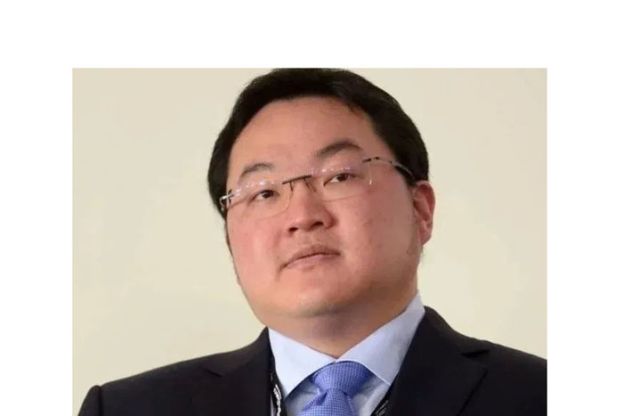 刘特佐。