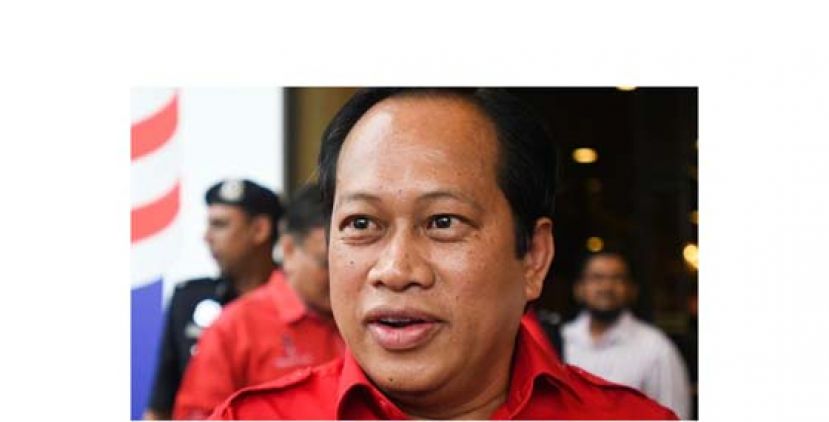 拿督斯里阿末玛斯兰。