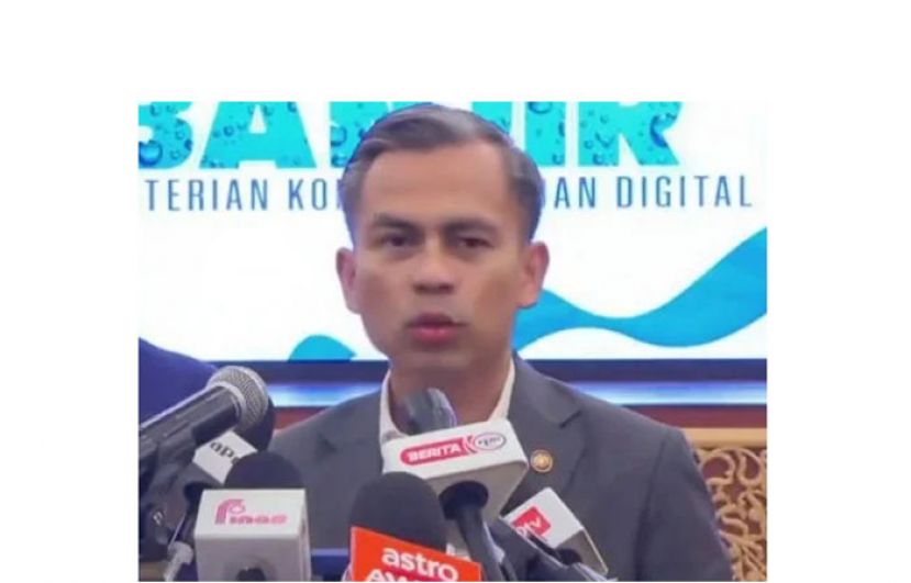 数码通讯部长法米。