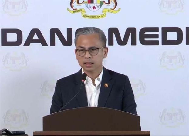 内阁发言人兼通讯部长拿督斯里法米。