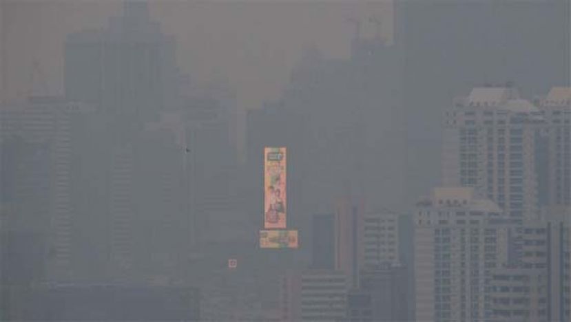 泰国空染严重，曼谷灰蒙蒙一片。