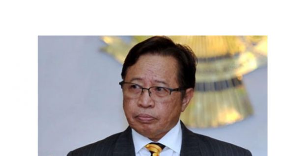 砂总理阿邦佐哈里。