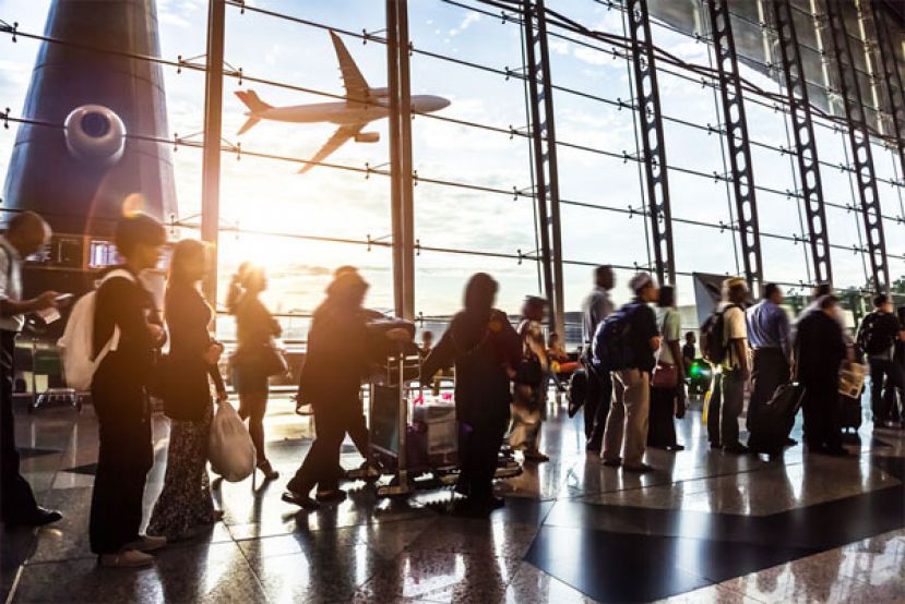 魏家祥吁请航空公司佳节增加航班与低价机票
