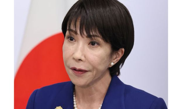 日本首相高市早苗自爆，因处理公务，每日睡眠严重不足。