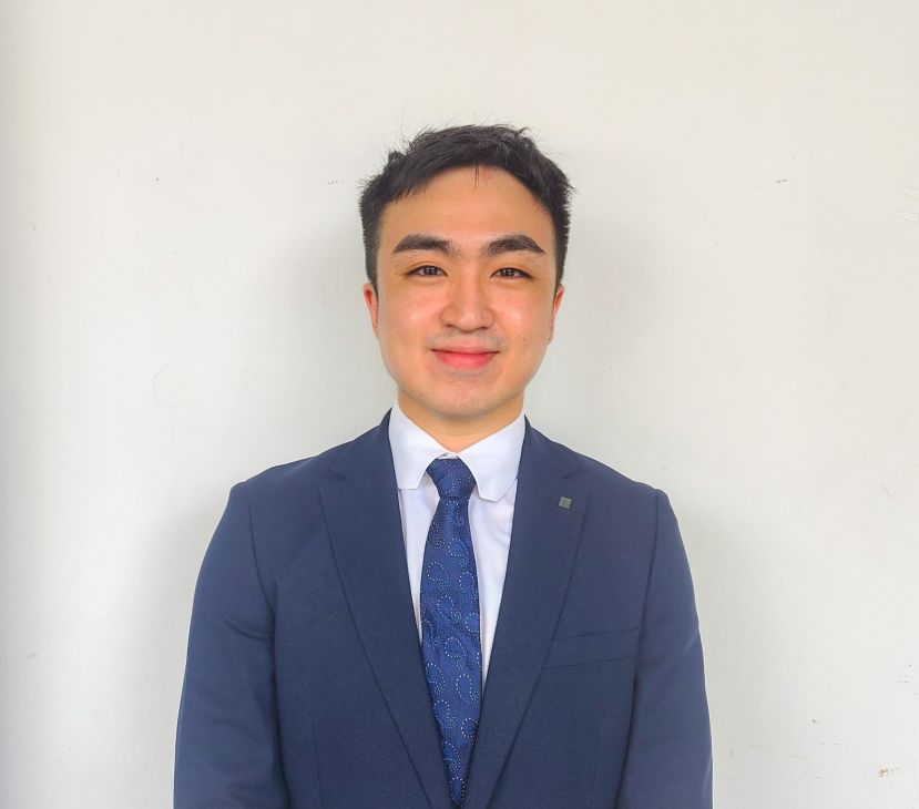 人联党古晋支部青年团副秘书黄吉坤。