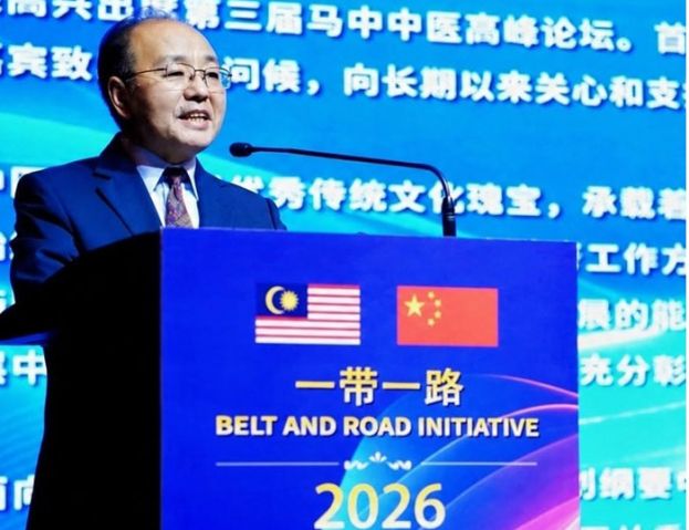 中国驻马大使欧阳玉靖。