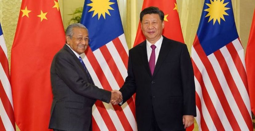 携手共举自由贸易之旗