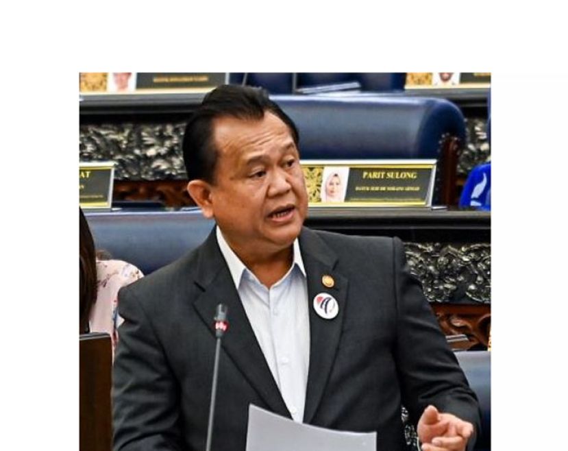 工程部长亚历山大。