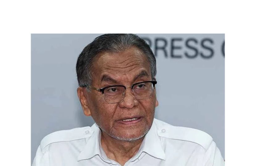 卫生部长祖基菲里。