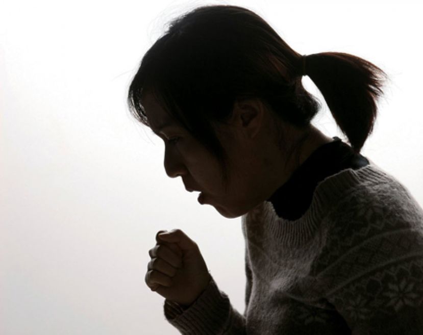 半夜咳不停竟因胃食道逆流合并鼻涕倒流 中医针灸迅速解决