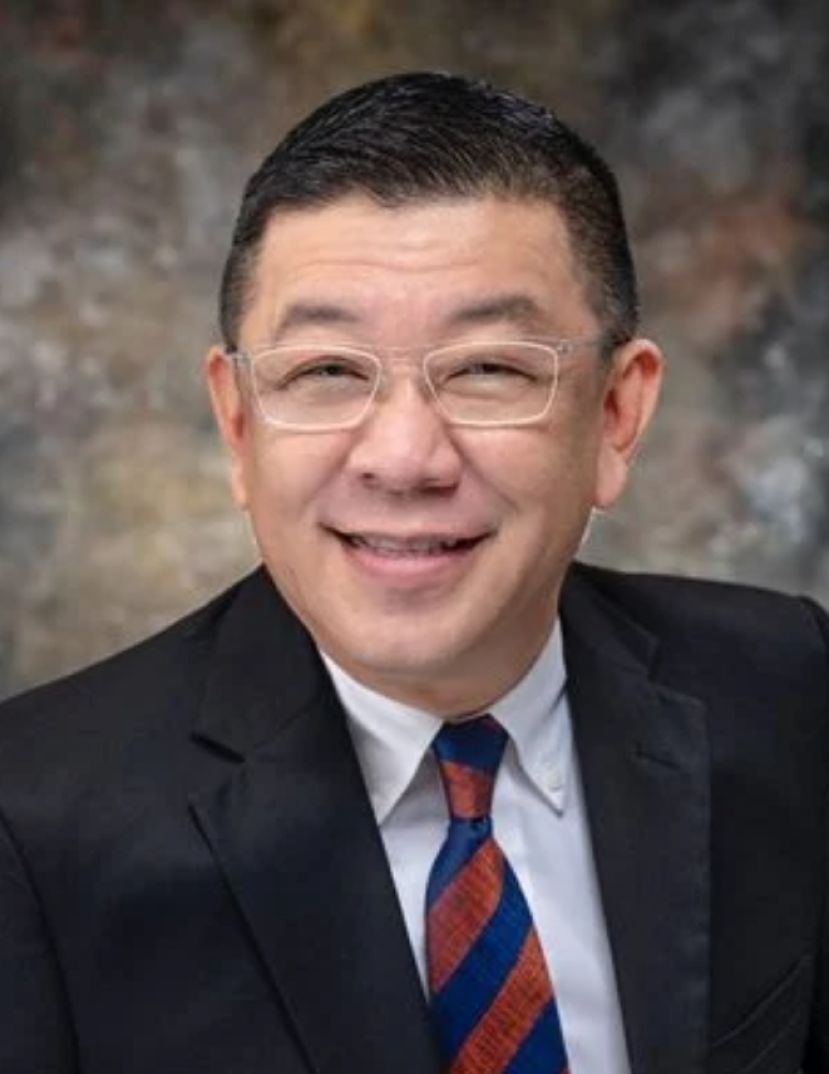 砂华人社团总会总会长拿督斯里黄良杰。