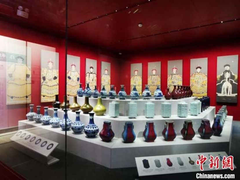 清代宫廷陈设赏赐主题展现场。